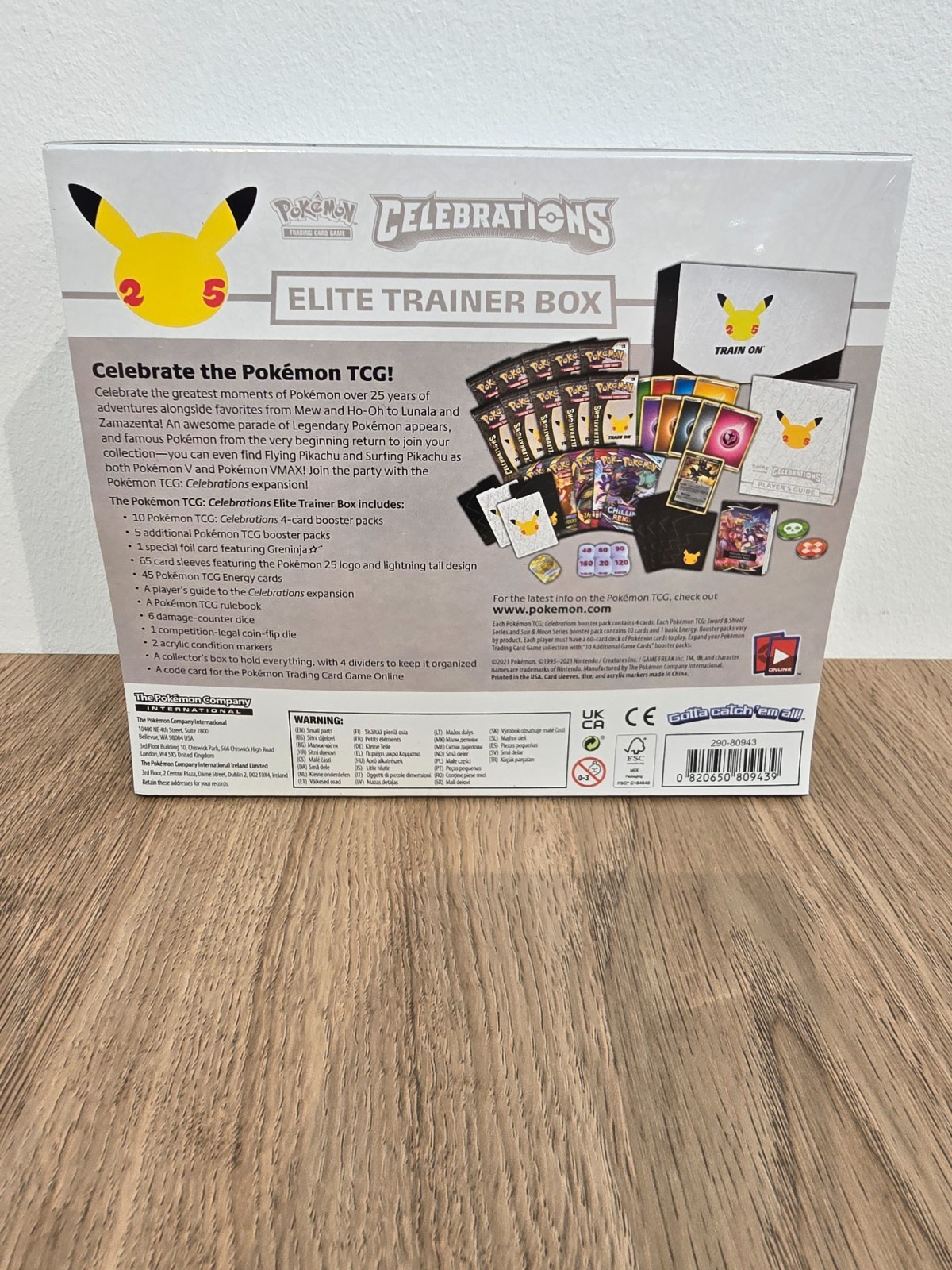Pokemon TCG – Pokemon Celebrations Elite Trainer Box ETB – SEALED + Acrylic Case