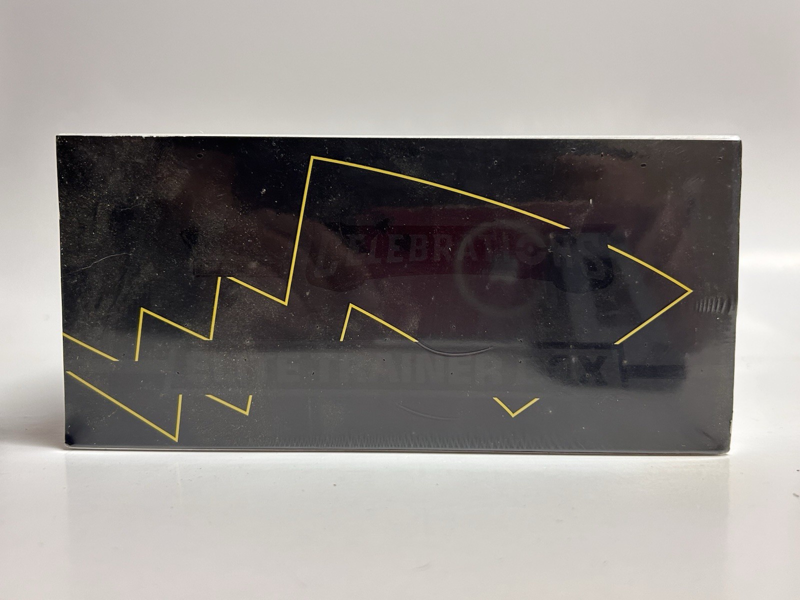 Pokémon TCG: 25th Anniversary Celebrations Elite Trainer Box (2021)