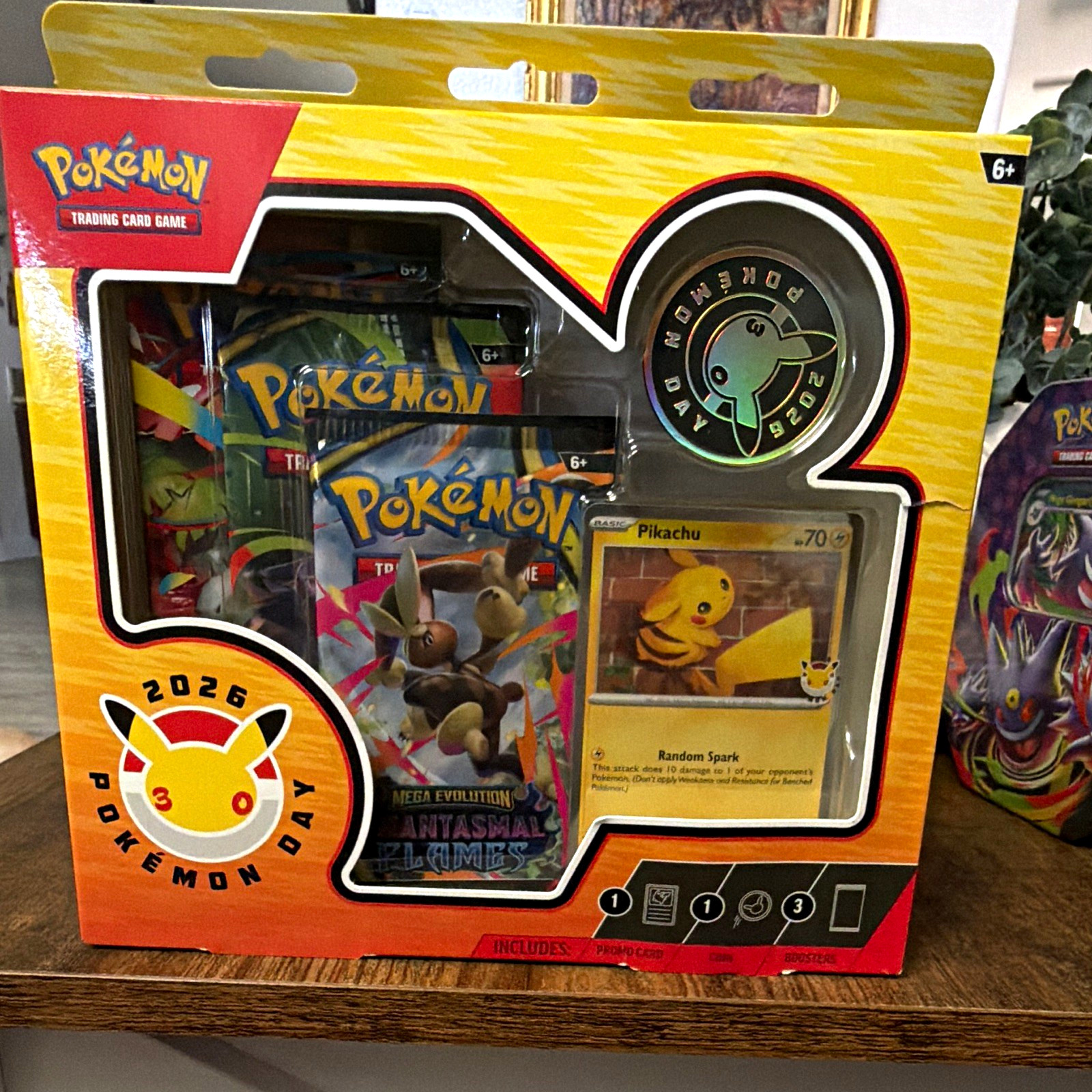 Pokémon TCG Pokémon Day 2026 English Box Pikachu Promo Card Age 6+ 1ct