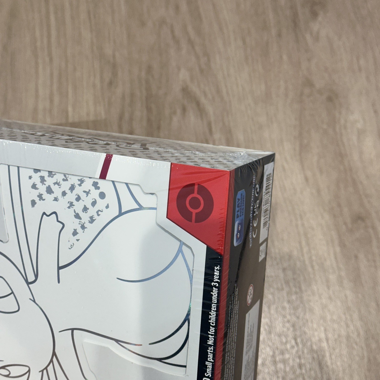 Pokémon Scarlet & Violet 151 Ultra Premium Collection UPC Box Brand New