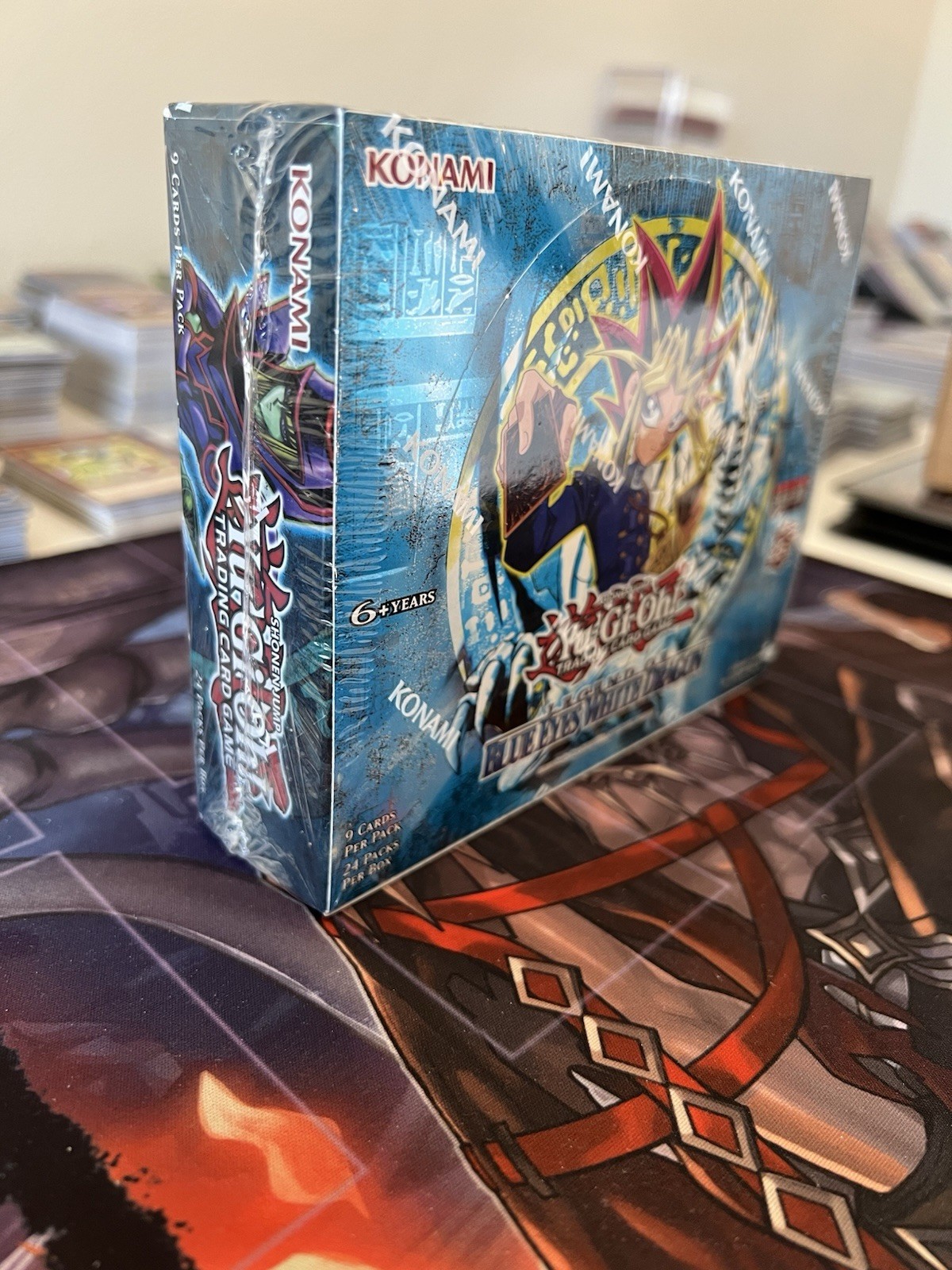 Yugioh! Legend of Blue-Eyes White Dragon Booster Box (25th Anniversary) Sealed