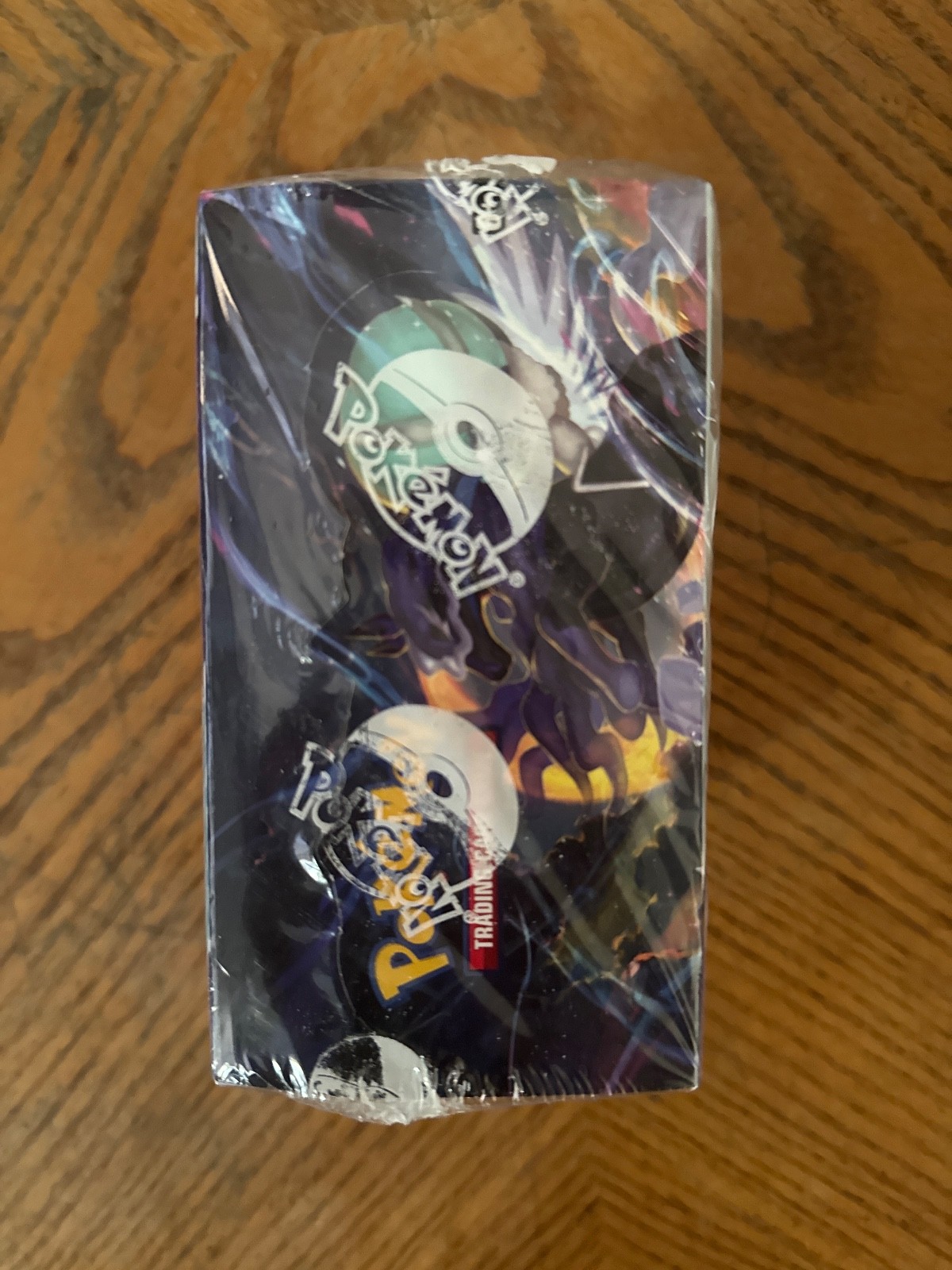 Pokémon TCG Sword & Shield – Chilling Reign Booster Display Box